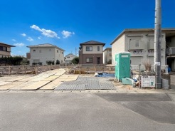 現況;建築中