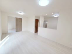 リビング
同社施工例となります。