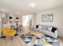 リビング
同社施工例となります。