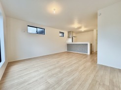 リビング
同社施工例となります。