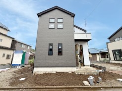 現況;建築中