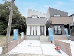 2号棟
ぜひ現地にて実際にご覧ください!
お問合せお待ちしております。