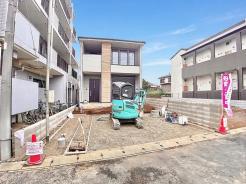 現況;建築中