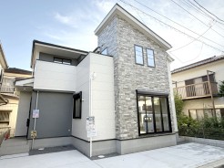 ぜひ現地にて実際にご覧ください!
お問合せお待ちしております。