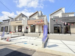 ぜひ現地にて実際にご覧ください!
お問合せお待ちしております。