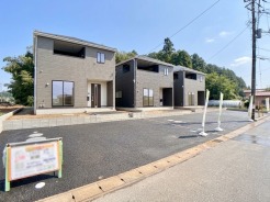 完成しました!
即日ご案内可能です!
写真では伝わりきらない、光と風の通り道をぜひ現地でご体感ください。