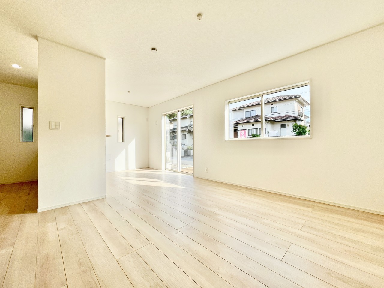 リビング
同社施工例となります。