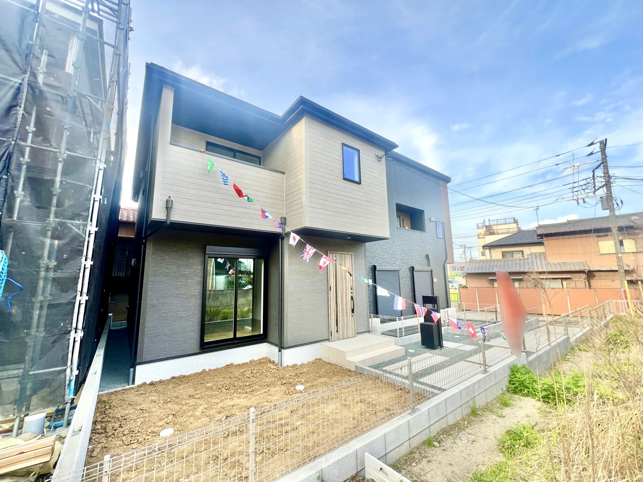 3号棟
完成済みです!
即日ご案内可能ですのでお気軽にお問い合わせください!